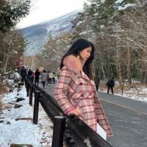 Namfah Chasaporn profile icon