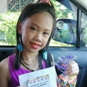 Lara Rosabelle profile icon