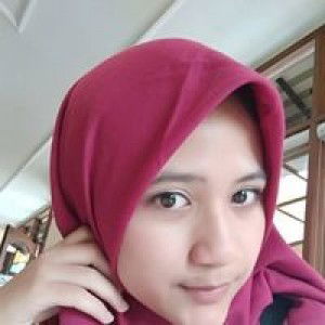 Khomnah Lutfiah profile icon