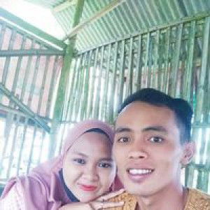 Nanik Roni profile icon