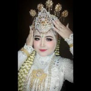 Ella Astri Dwi Ramadhanty profile icon