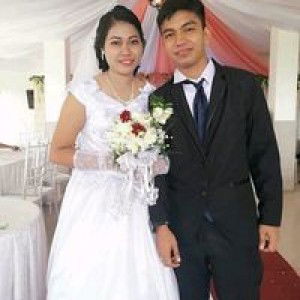 Yhna Estares profile icon