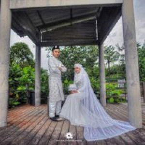 Ain Rosly profile icon