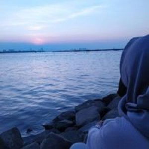 Dini sukanti profile icon