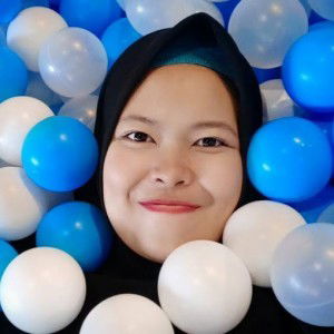 Reni Oktafiani profile icon