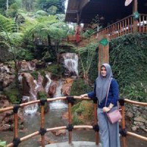 Isar Intan profile icon