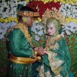 Fitrotun Khasanah profile icon