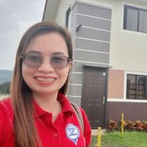 Rhogilyn Reyes profile icon