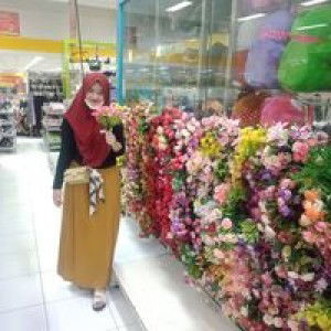 Elin Setiawaty profile icon