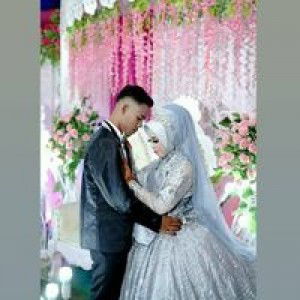 Sari Yustika profile icon