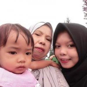 Aryanti profile icon