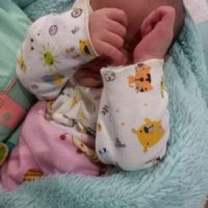 Emma Susanti profile icon