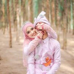 Nur Munirah profile icon