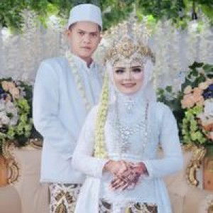 Aini Pinandita profile icon