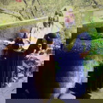 dwi putri profile icon