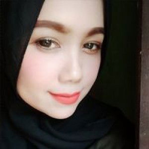 Putri Galuh profile icon