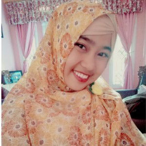 ratu fithry Nursholihat profile icon