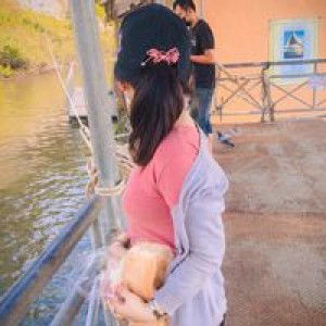 Rose Apple profile icon