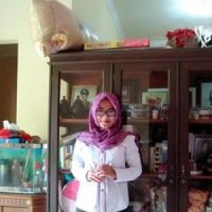 Yogi Nawangsari profile icon