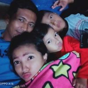 Yulia Regina Putri profile icon