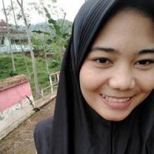 Reni Eka profile icon