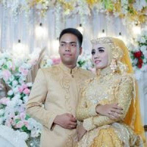 Ratih Reni Ndiarni profile icon