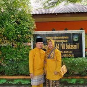 Elda Nengsih profile icon