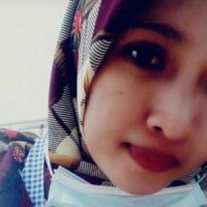 Muzayyaroh profile icon