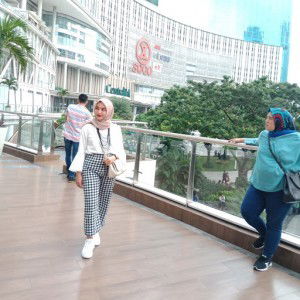 tita hasibuan profile icon