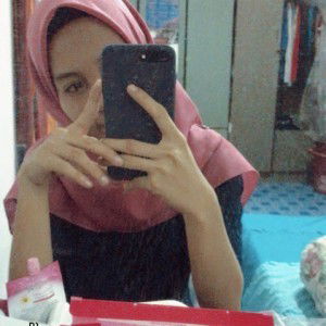 Anna Latif profile icon