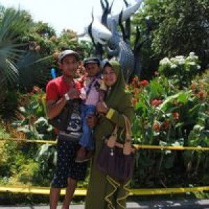 Nurul Qomariyah profile icon