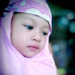 Ayu Wandira profile icon