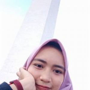 Revi Cantika profile icon