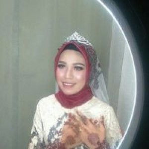 Yelvia Putri profile icon