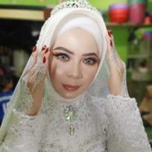 Aziizah Alina AD profile icon