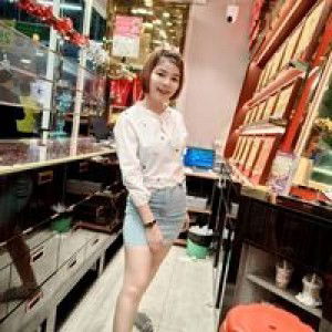 Kanjana Hakhunthot profile icon