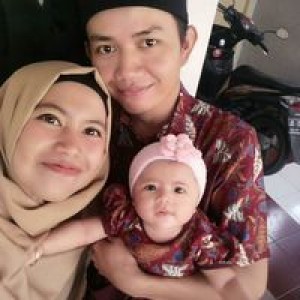 Annisa Fitrianingsih profile icon