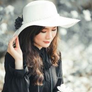 Hoa Nguyễn profile icon