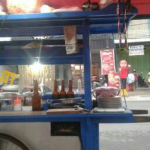 Almira Auni Rahma profile icon