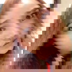 siriyaporn khotchompoo profile icon