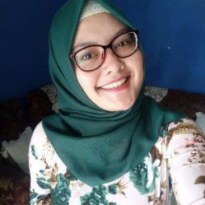 Esti Septiarini profile icon