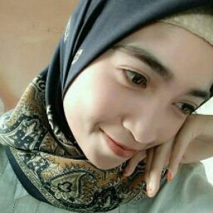 Fitri Hayatul Nisa profile icon