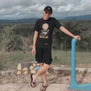 linawati profile icon