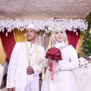 Neng Ayu Phutry Pasundan profile icon