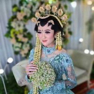 Princes Annaagussetiani profile icon