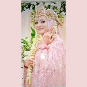 Anggra Enny profile icon