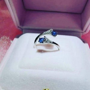 Lala Wahyu profile icon