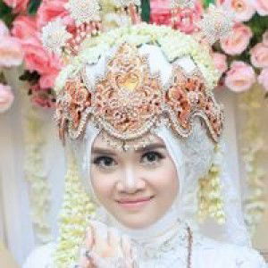 Desi Indria profile icon