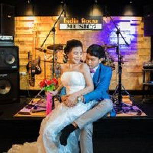 อมยิ้ม อมยิ้ม profile icon