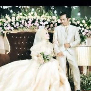 R Yunita profile icon